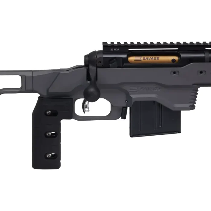 Model 110 Elite Precision predstavlja vrh Savage serije 110. Kot osnovo so vzeli že preizkušen model 110 ter na novo premislili vsak aspekt puške. Prenova vključuje vse nadgradnje ki jih potrebuje vsak zahteven strelec pri puški za ultimativno natančnost. Model 110 Elite Precision ima nastavljivo šasijo ki jo proizvaja MDT