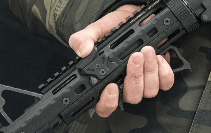 Ultra Slim Angled Foregrip (M-LOK/Picatinny) | UTG® - slika 5
