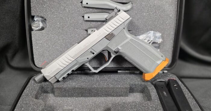 Used "NEW" Arex Delta Grey Wolf 9x19 #D62042 - slika 1
