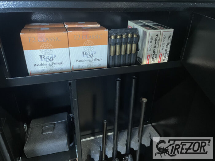 Gun safe Trezor Alpha 10M (10 rifles with a side shelf) - slika 3