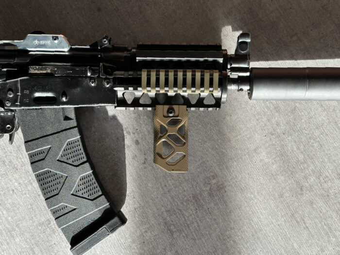KRUK Fore grip with Picatinny interface - slika 5